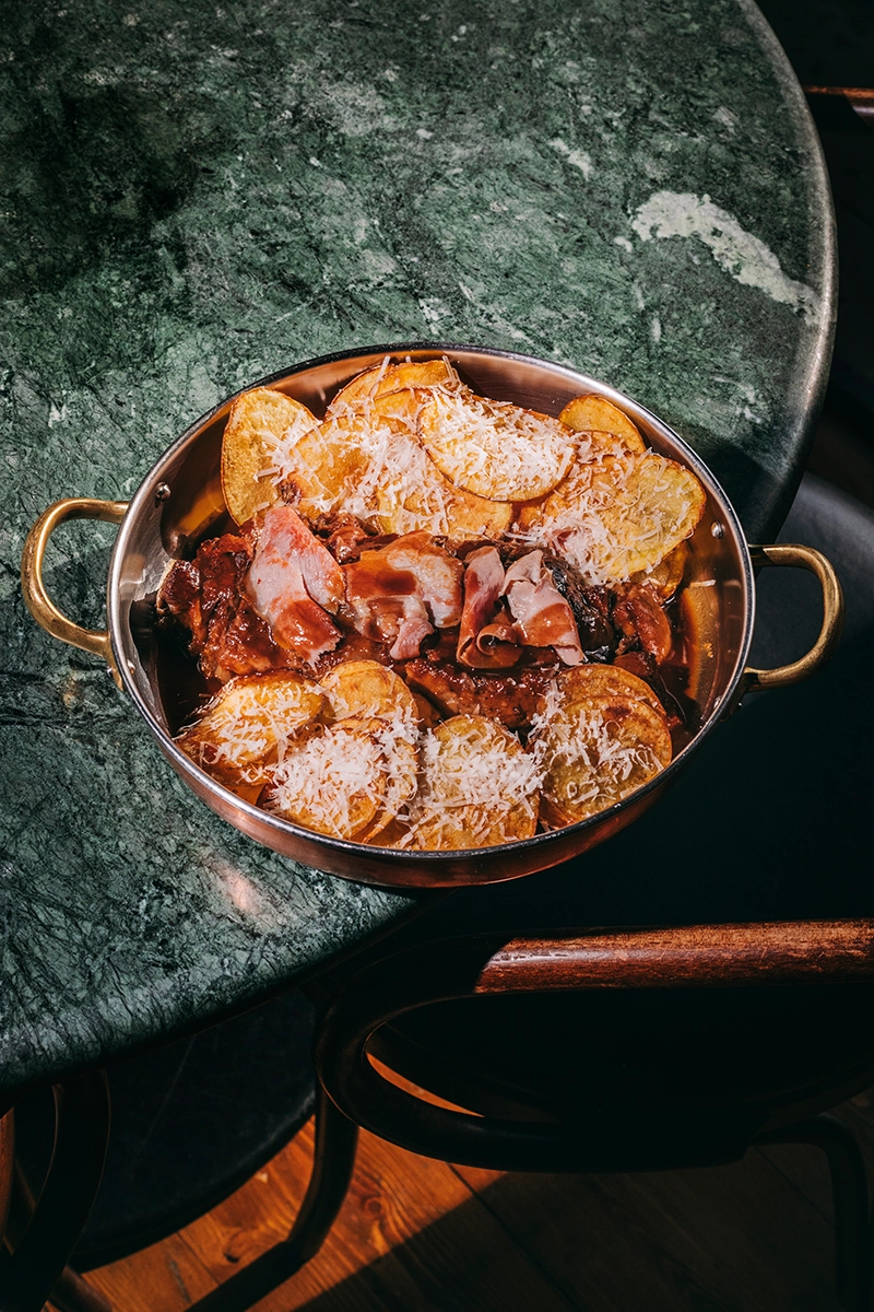 Bife Palácio Chiado Restaurant Bar